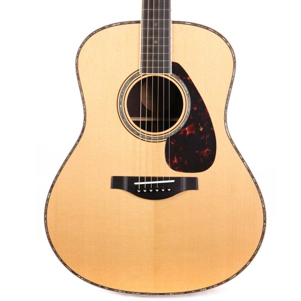 Yamaha LL56R A.R.E. Engelmann Top Original Jumbo Acoustic Guitar Discount