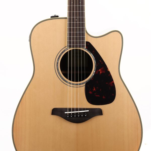 Yamaha FGX830C Dreadnought Cutaway Acoustic-Electric Natural Fashion