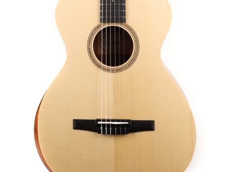 Taylor Academy 12-N Grand Concert Nylon-String Acoustic Natural Fashion