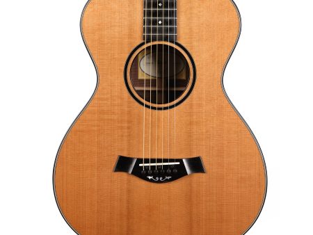 Taylor Custom Shop Grand Concert 12-Fret Western Red Cedar and Laurelwood 2015 For Discount